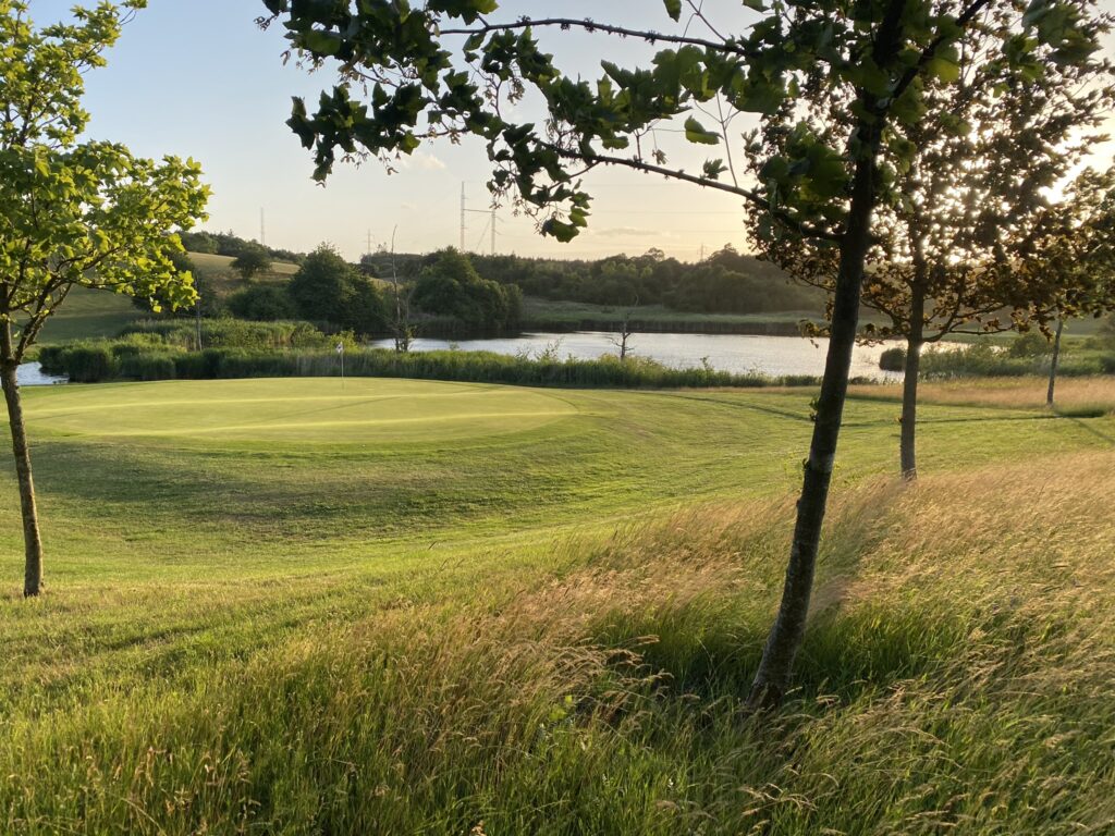 Weekendkursus Weekendkurser Golfkørekort på en weekend Ledige jobs